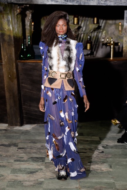 manish-arora-paris-fashion-week-aw-16-36