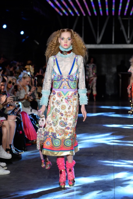 manish-arora-paris-fashion-week-spring-summer-2016-8