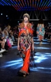 manish-arora-paris-fashion-week-spring-summer-2016-31