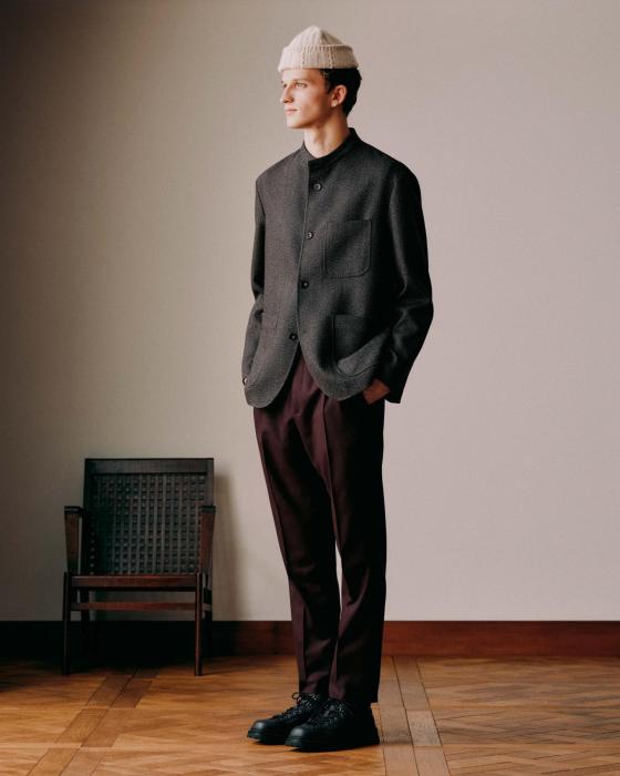 berluti_fw25_lookbook_look07_4x5_srgb_150dpi_lowres_500kb