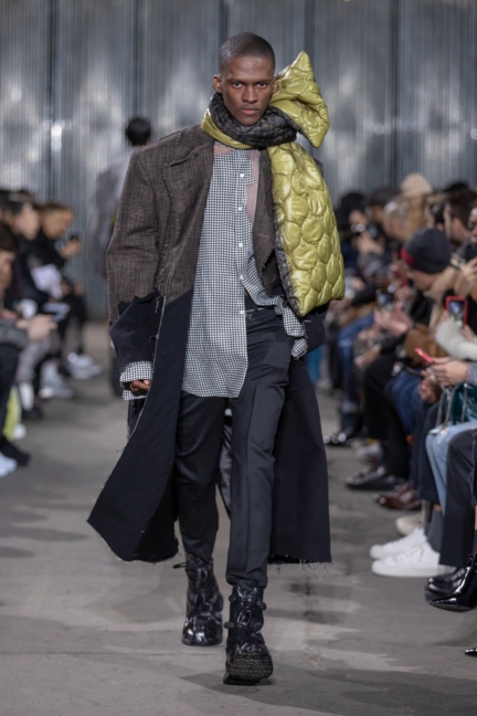 cmmn_swdn_aw19-0008
