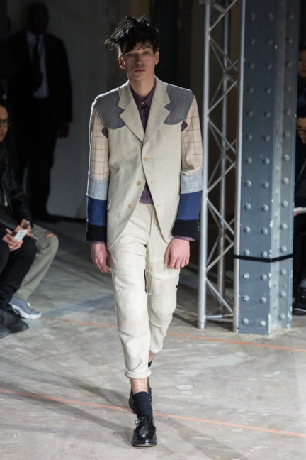 commes-des-garcons-plus-paris-mens-aw-16-10