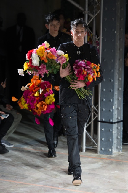 commes-des-garcons-plus-paris-mens-aw-16-24