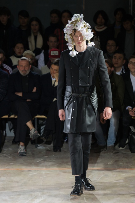 commes-des-garcons-plus-paris-mens-aw-16-32
