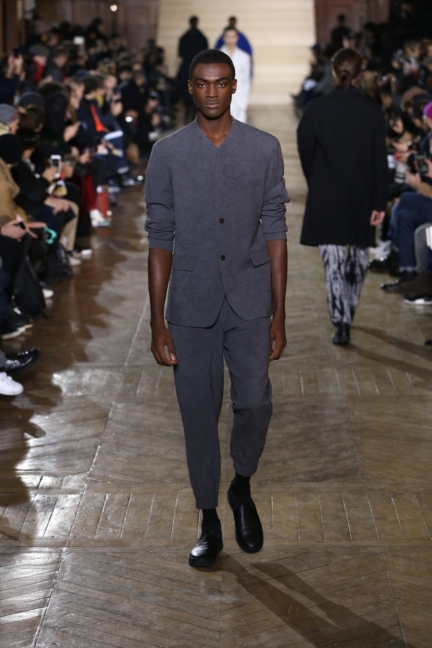 issey-miyake-men-paris-men-aw-17-27
