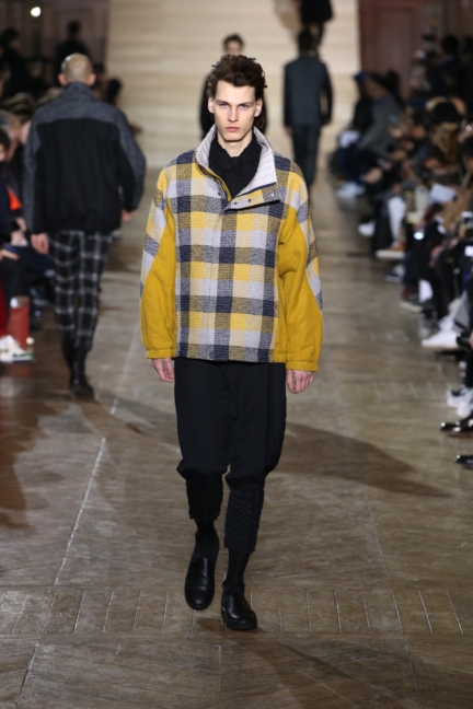 issey-miyake-men-paris-men-aw-17-34