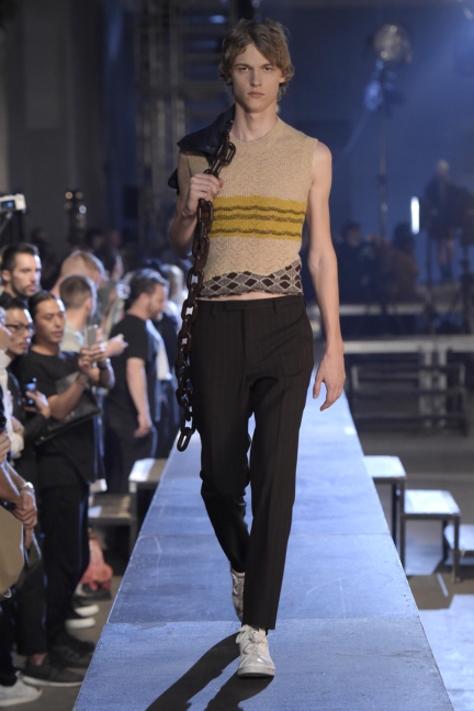 raf-simons-paris-mens-spring-summer-2016-17