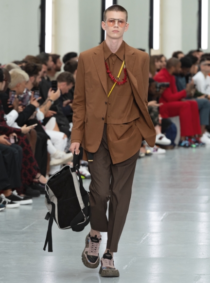 002-valentino-uomo-ss20