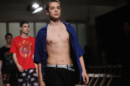 dsc_6042_yohji-yamamoto-homme-ss18-_elise-toide