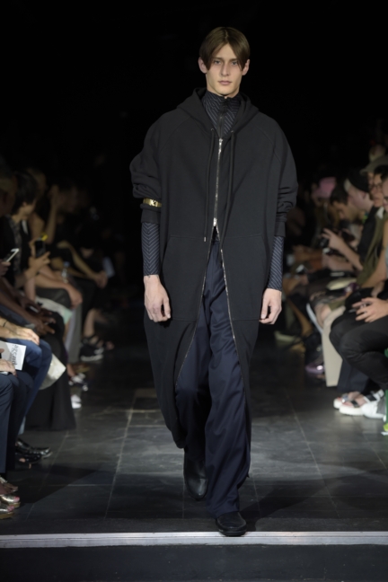 yproject-paris-mens-spring-summer-2016-9