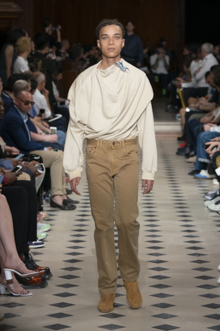 y_project-ss20-32