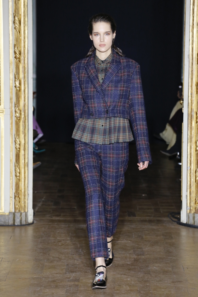 rahul-mishra-fw2018-19-look-10