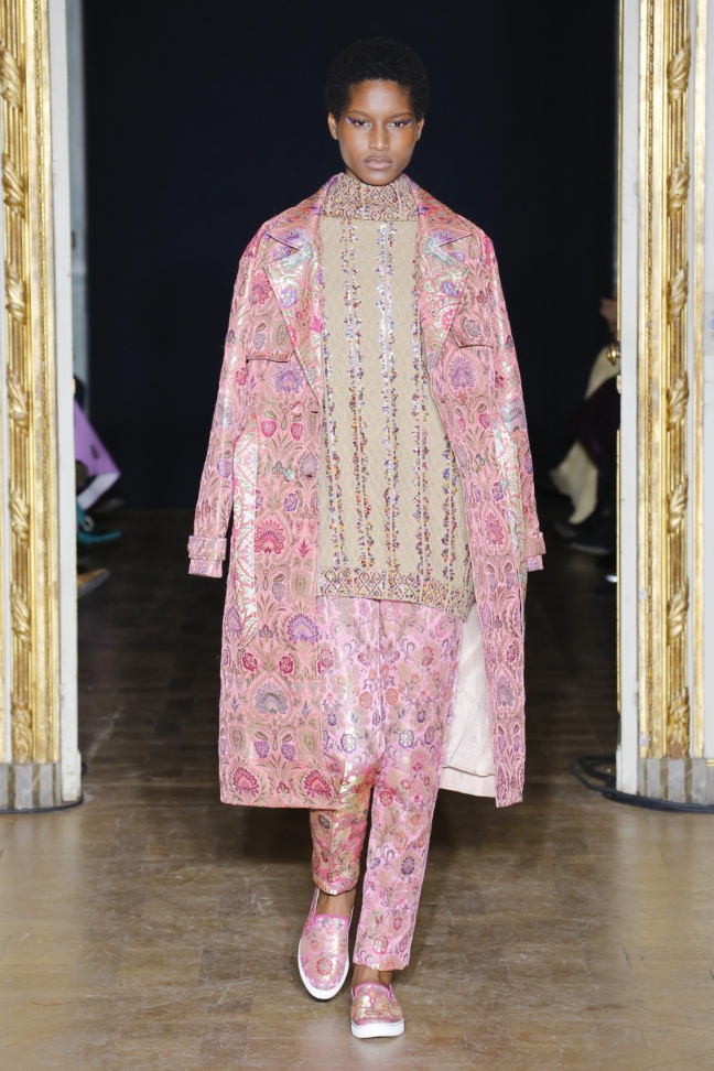rahul-mishra-fw2018-19-look-2