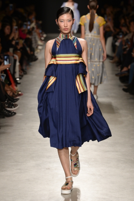 rahul-mishra-ss2018-look-06