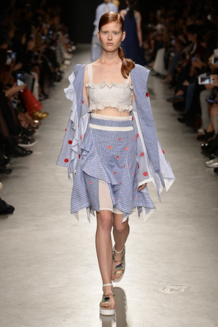 rahul-mishra-ss2018-look-07