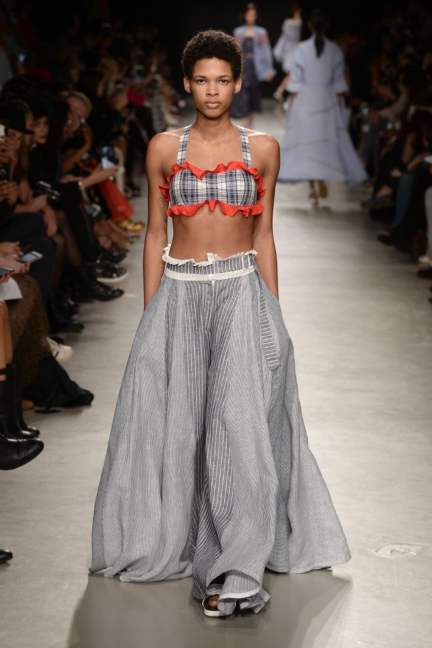 rahul-mishra-ss2018-look-09