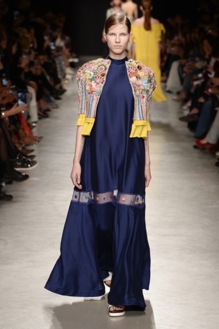 rahul-mishra-ss2018-look-28