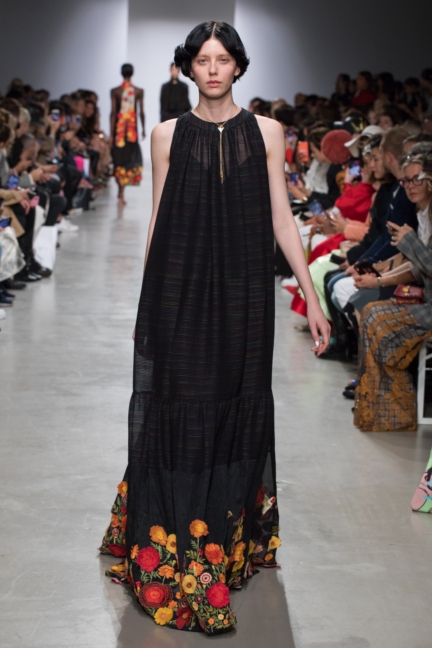 rahul-mishra-rtw-ss20-paris-8063