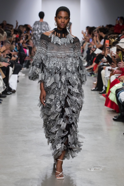 rahul-mishra-rtw-ss20-paris-8118