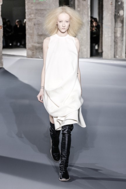 rick_owens_fallwinter2016_look_02