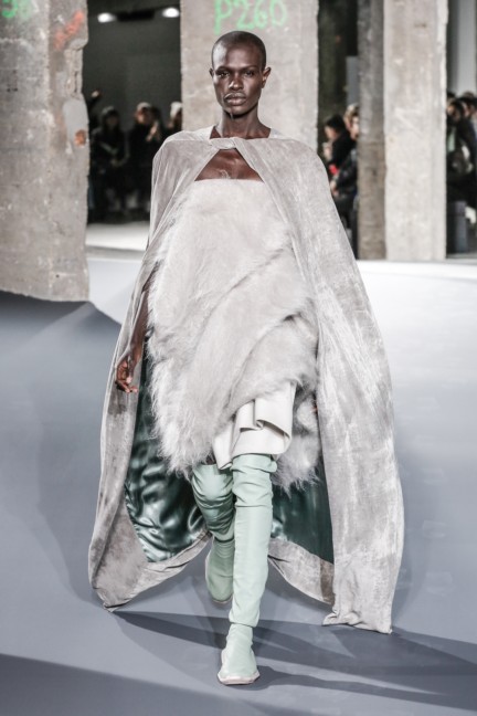 rick_owens_fallwinter2016_look_20