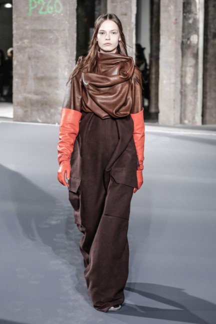 rick_owens_fallwinter2016_look_26