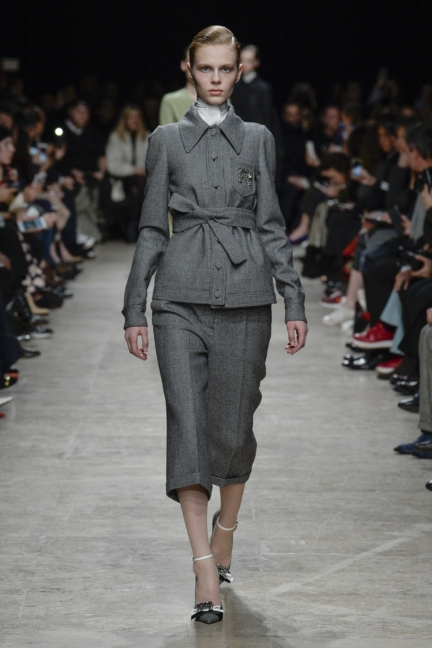 rochas_fw1718_look_02