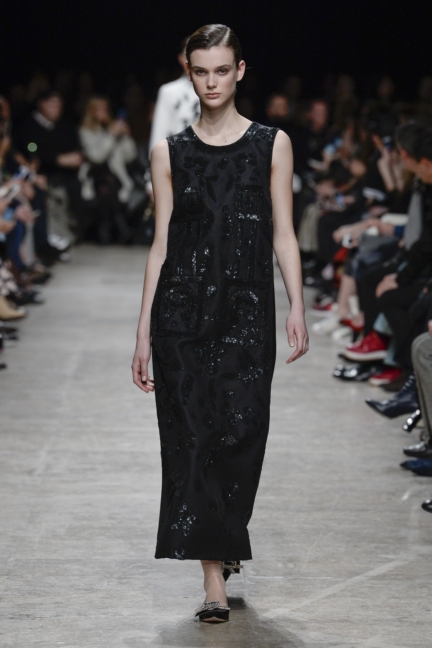 rochas_fw1718_look_35