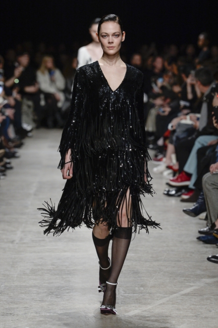 rochas_fw1718_look_37