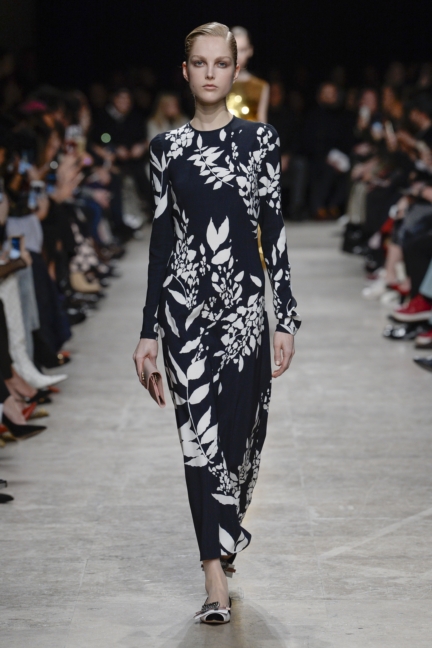 rochas_fw1718_look_40