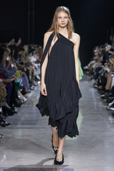 rochas-ss20-look-13
