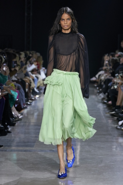 rochas-ss20-look-14