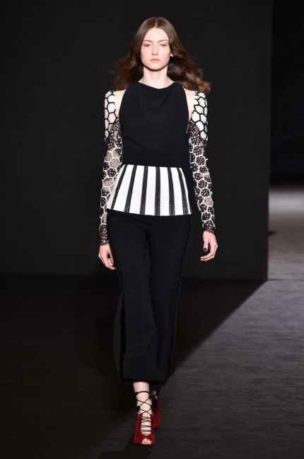 aw16show-highresolution2200x3313pxlook28