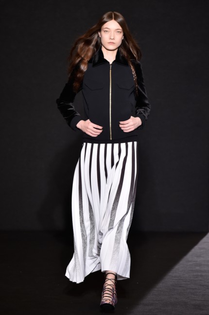 aw16show-highresolution2200x3313pxlook29