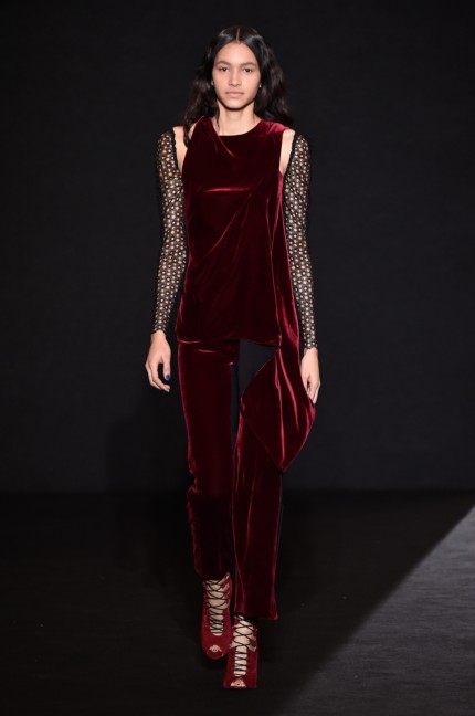 aw16show-highresolution2200x3313pxlook4