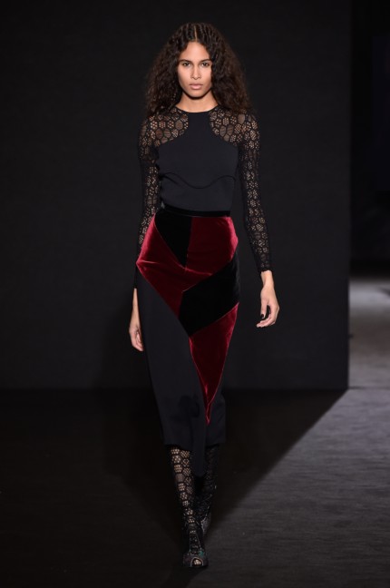 aw16show-highresolution2200x3313pxlook5