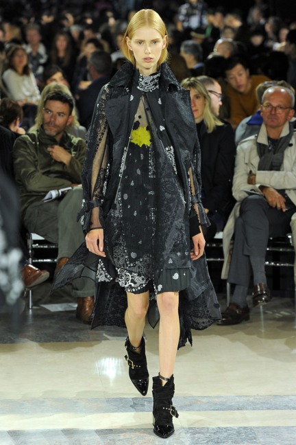 sacai-paris-fashion-week-spring-summer-2016-14