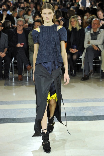 sacai-paris-fashion-week-spring-summer-2016-35