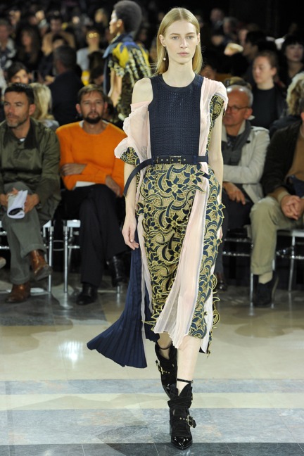 sacai-paris-fashion-week-spring-summer-2016-41