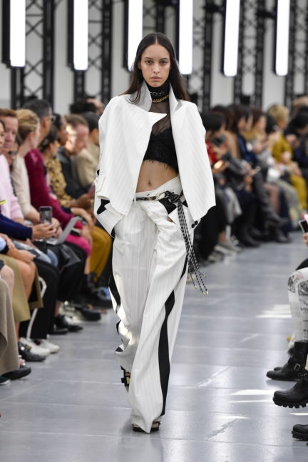 sac_ss20_look_book_010