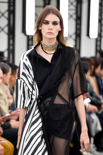 sac_ss20_look_book_026-2
