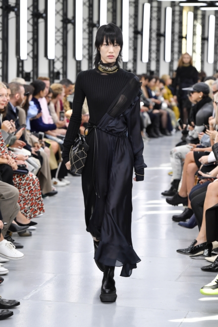 sac_ss20_look_book_029