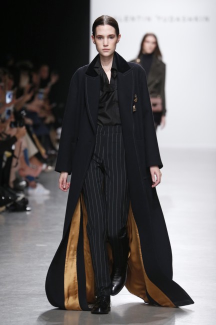 fw17_yudashkin_look_001