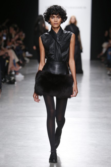 fw17_yudashkin_look_009