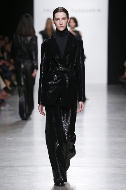 fw17_yudashkin_look_018