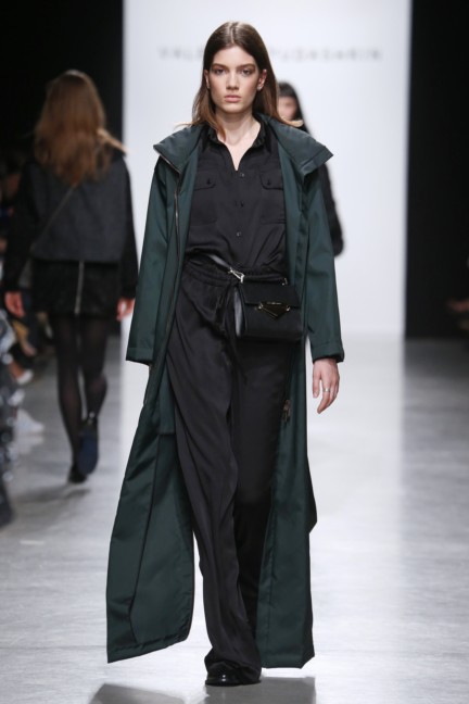 fw17_yudashkin_look_024