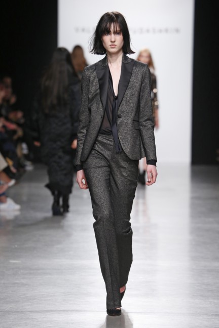 fw17_yudashkin_look_027