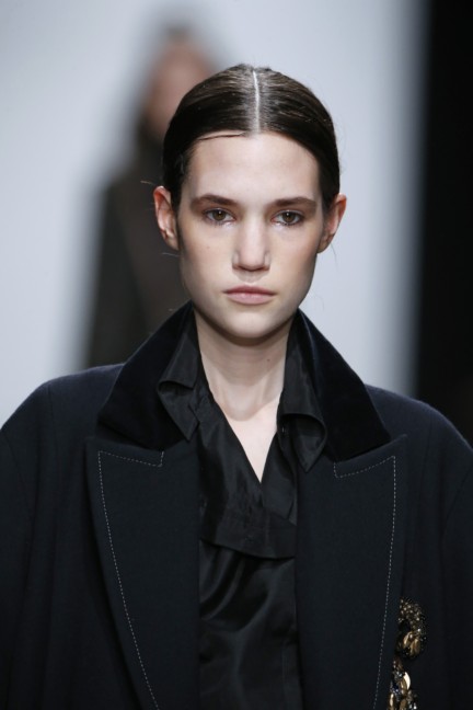 fw17dla_yudashkin_003