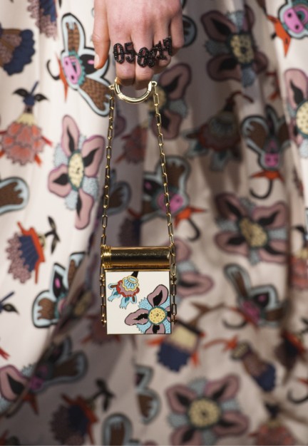 018-valentino-pap-fw1718-dett