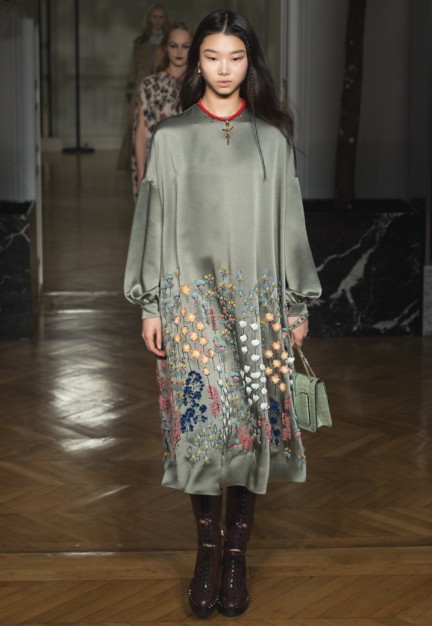 019-valentino-pap-fw1718